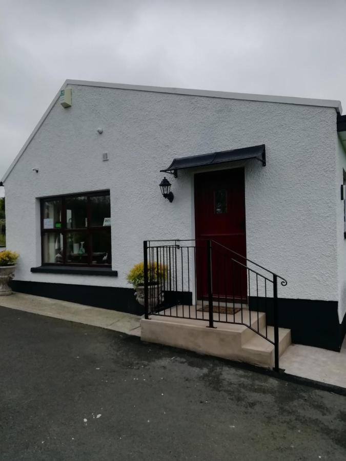 Craig Cottage Self-Catering ブッシュミルズ エクステリア 写真